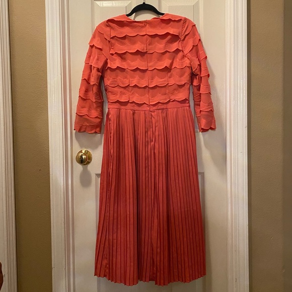 Petals & Pleats midi length dress - Picture 3 of 8